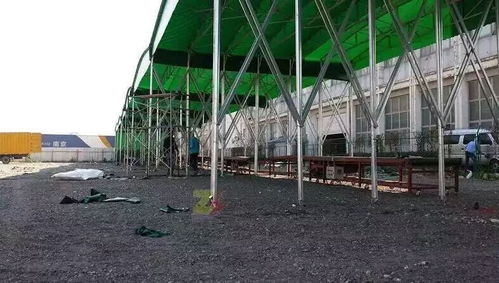 伸縮自如，守護戶外空間——家用推拉雨棚全解析